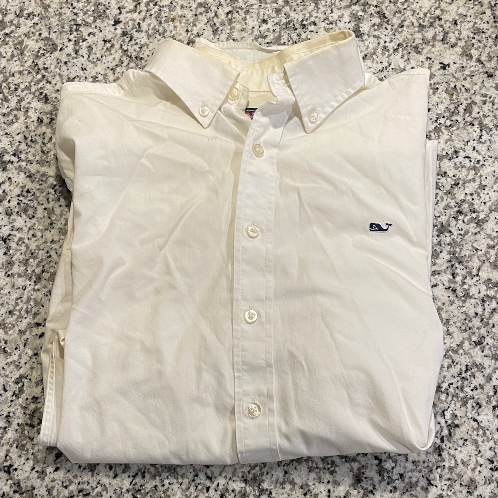 Vineyard Vines Men's White Button-Down Shirt